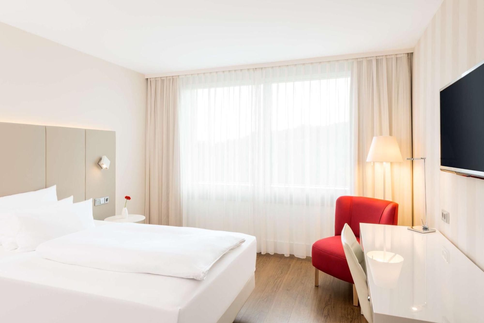 Nh Collection Mediapark Hotel